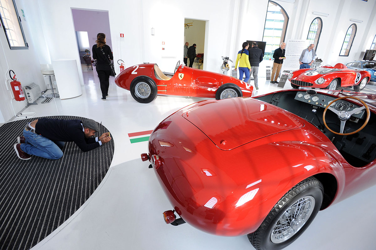 Фотография: Ferrari: жизнь в красном цвете №37 - BigPicture.ru