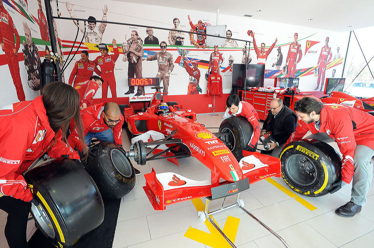 Фотография: Ferrari: жизнь в красном цвете №4 - BigPicture.ru