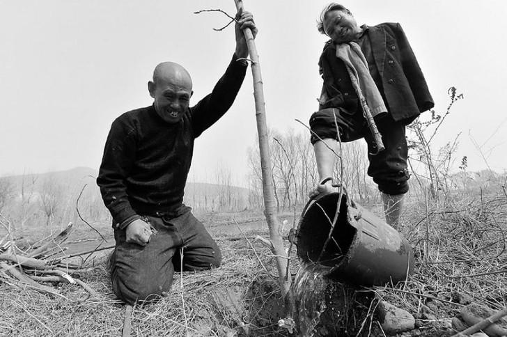 Фотография: Два китайца посадили 10 000 деревьев №6 - BigPicture.ru