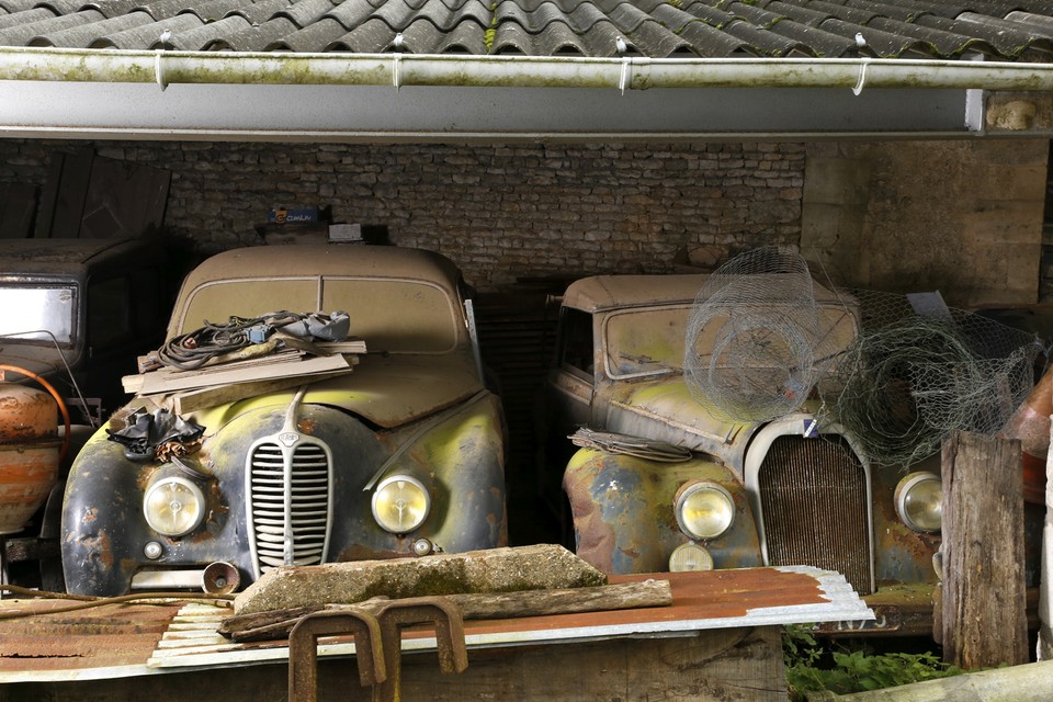 Фотография: Как спрятанные и забытые коллекции автомобилей находили новых владельцев №2 - BigPicture.ru