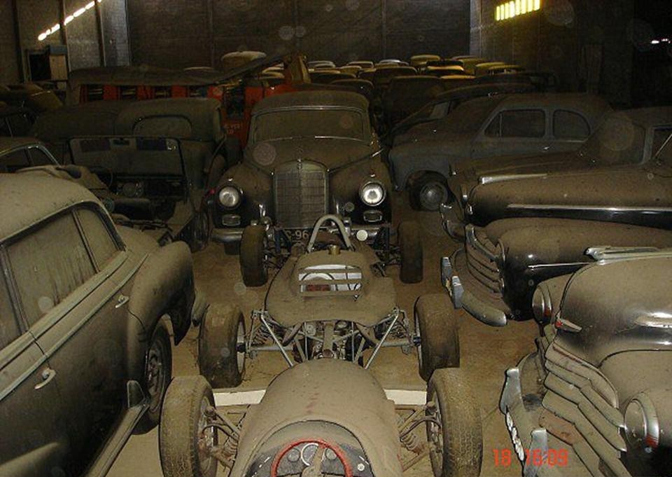 Фотография: Как спрятанные и забытые коллекции автомобилей находили новых владельцев №16 - BigPicture.ru