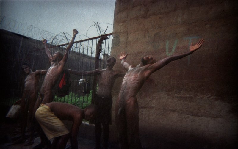 Фотография: Тюрьма для подростков в Сьерра-Леоне: вот где настоящий ад! №22 - BigPicture.ru