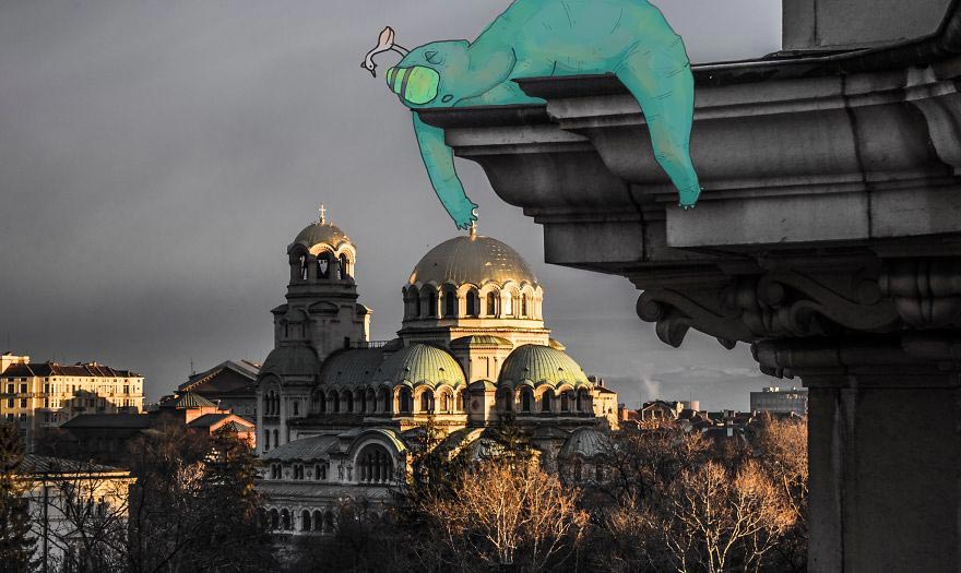 Фотография: Милые и ленивые: монстры болгарского иллюстратора, захватившие целый город №7 - BigPicture.ru