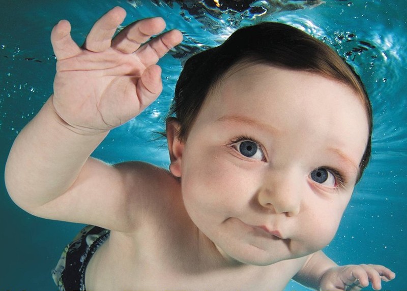 Фотография: Очаровательный фотопроект: детки под водой №1 - BigPicture.ru
