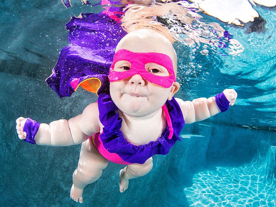 Фотография: Очаровательный фотопроект: детки под водой №3 - BigPicture.ru