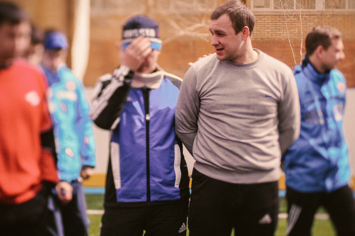 Фотография: В темноте: как играют в футбол слепые №5 - BigPicture.ru