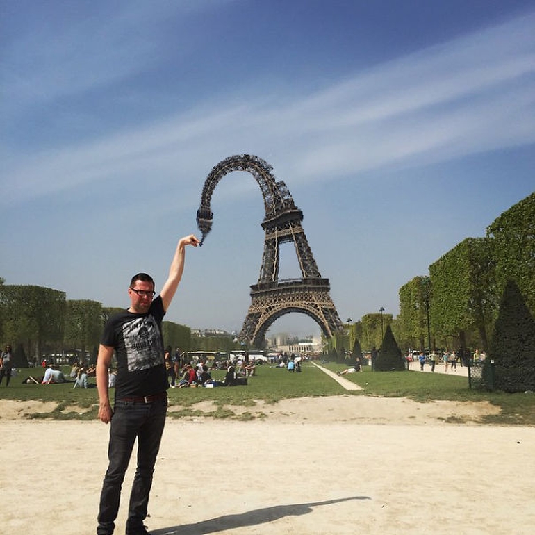 Фотография: А это я в Париже, или О том, как один голландец пожалел, что написал на 4chan №17 - BigPicture.ru
