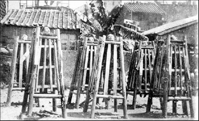 Фотография: 15 шокирующих фотографий наказаний и казней, которые практиковались в Китае в XIX веке №3 - BigPicture.ru