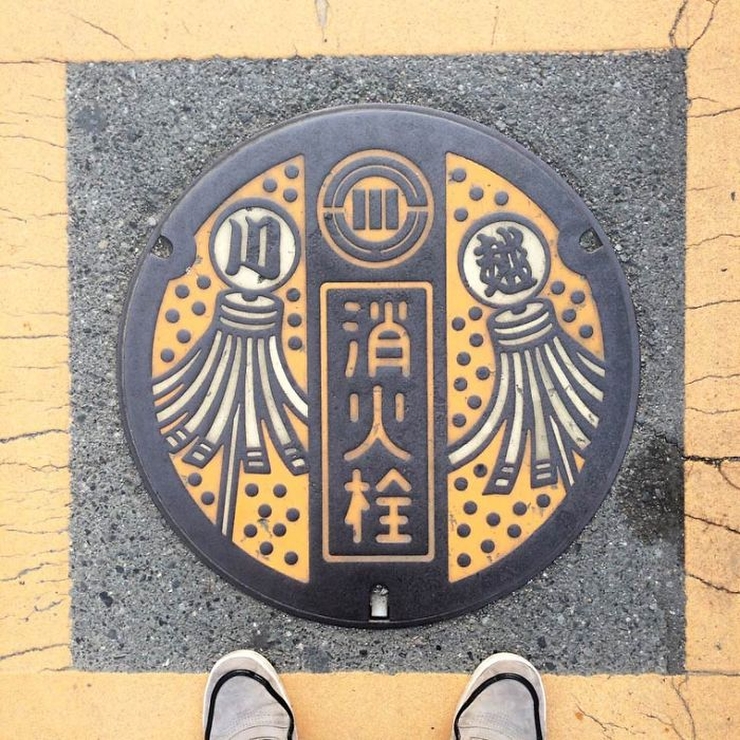 Фотография: Красота под ногами: красивейшие канализационные люки из Японии №13 - BigPicture.ru