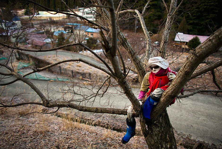 Фотография: Почему в японской деревне живут 35 человек и 150 тряпичных чучел №11 - BigPicture.ru
