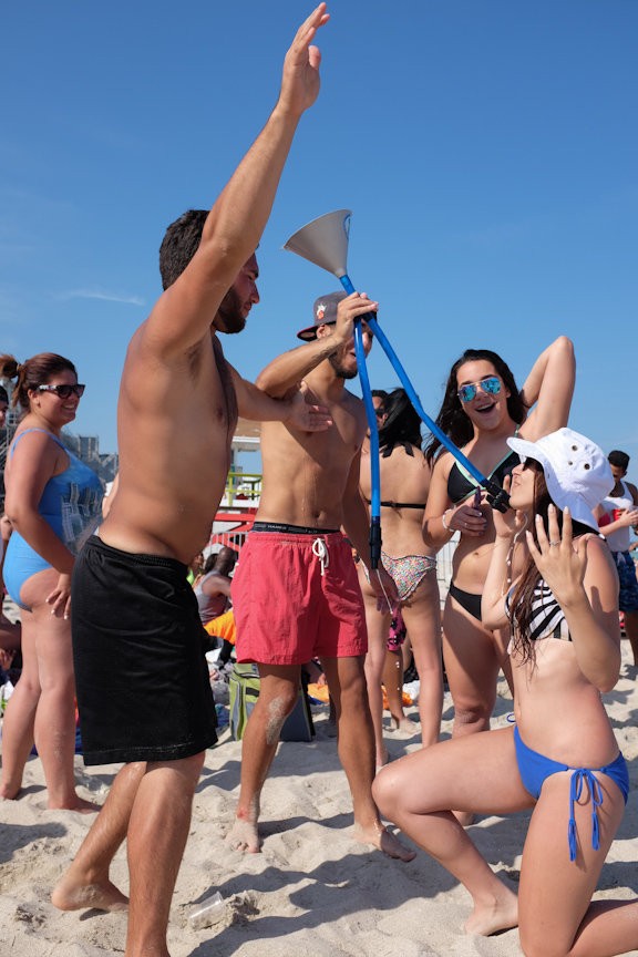 Фотография: Как американские студенты проводят свои каникулы в Майами №17 - BigPicture.ru