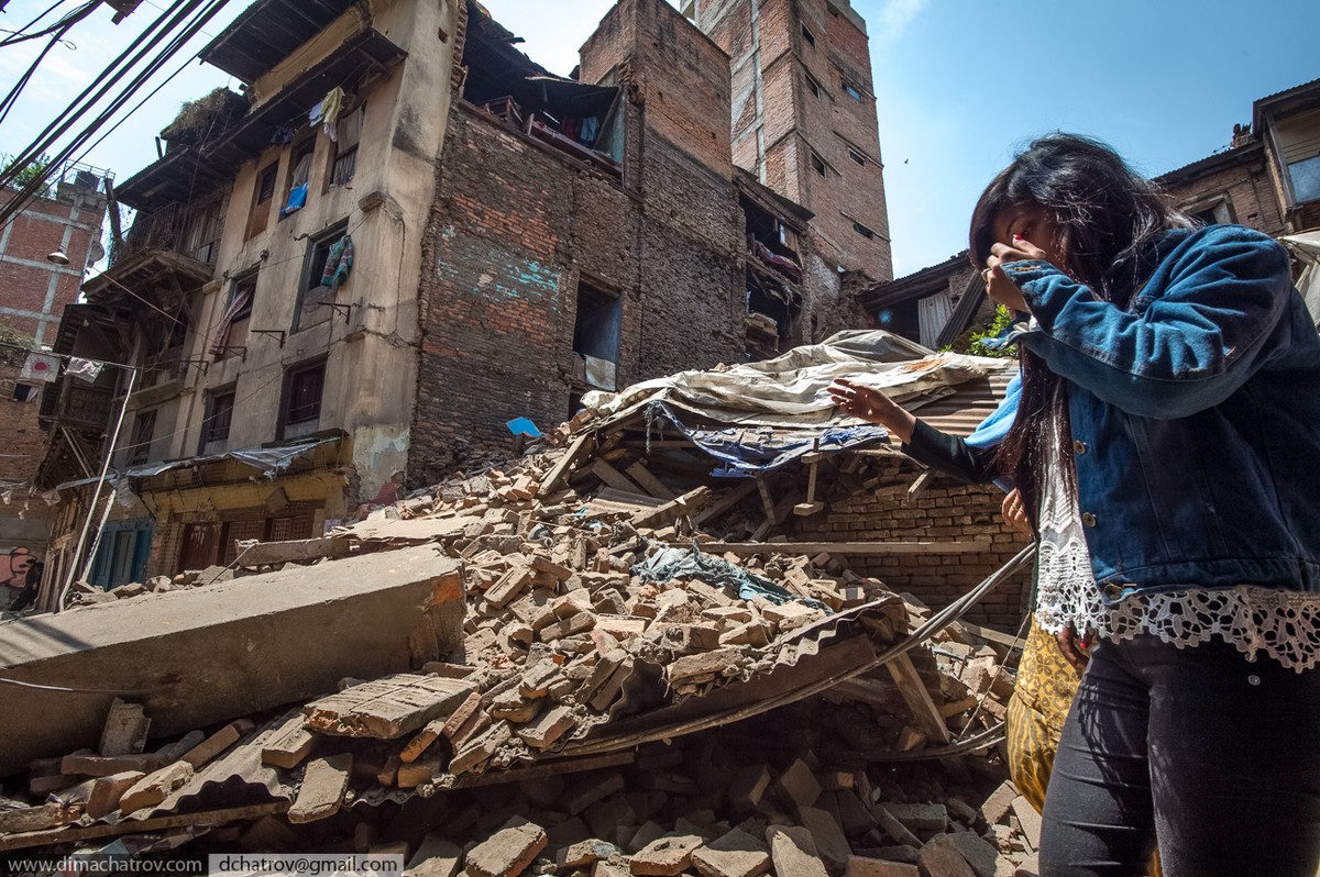 Фотография: Трагедия в Непале: страшный репортаж с места событий №15 - BigPicture.ru
