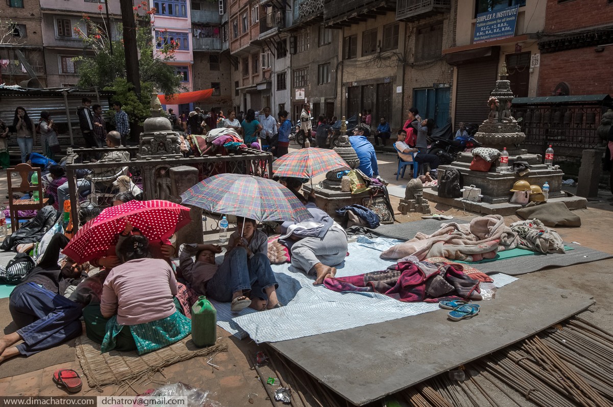 Фотография: Трагедия в Непале: страшный репортаж с места событий №17 - BigPicture.ru