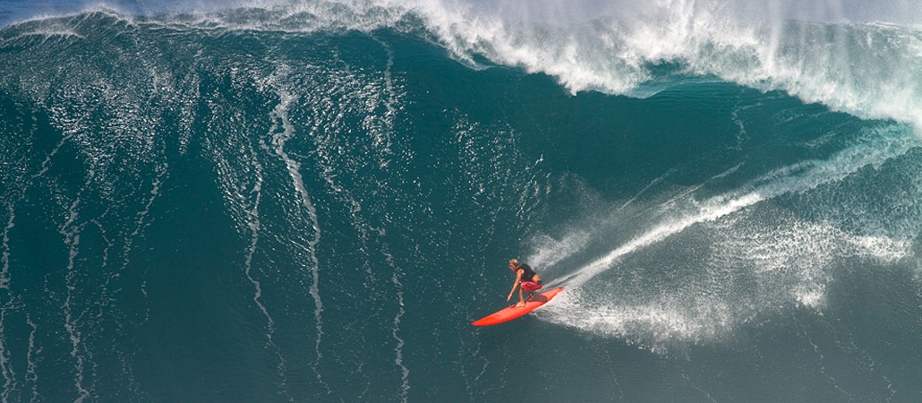 Фотография: 5 самых известных серф-спотов, куда приходят легендарные гигантские волны №11 - BigPicture.ru