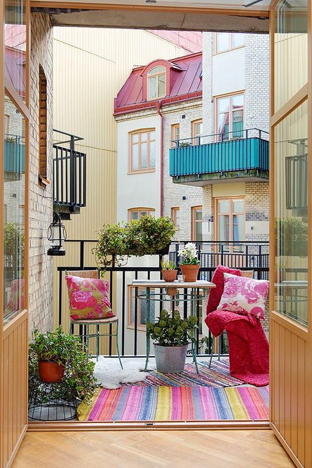 самые красивые маленькие балконы фото