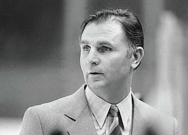 4 июня исполнилось бы 85 лет лучшему советскому хоккейному тренеру Виктору Тихонову