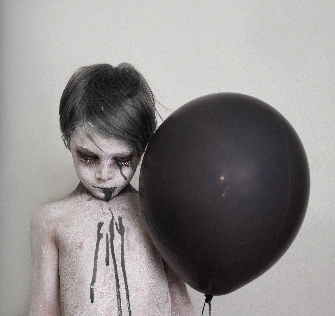 Фотография: Шокирующие дети-зомби всколыхнули интернет №10 - BigPicture.ru
