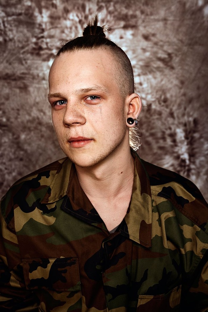 Фотография: Портреты литовских парней, реагирующих на возобновление призыва в армию №5 - BigPicture.ru