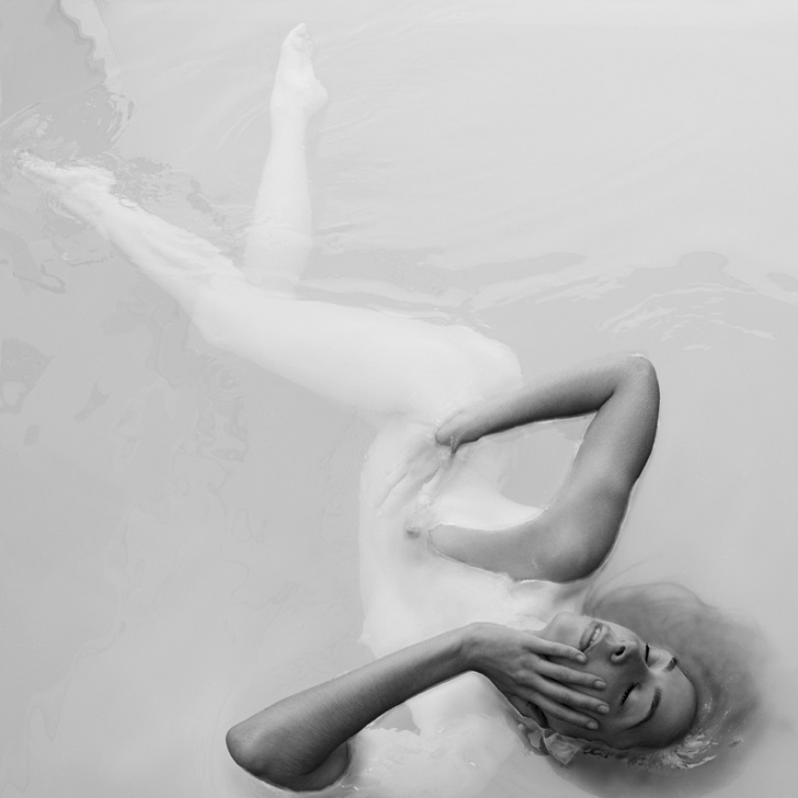 Фотография: Тело в воде, разум на улице: обнаженная фотография Клауса Камперта №2 - BigPicture.ru