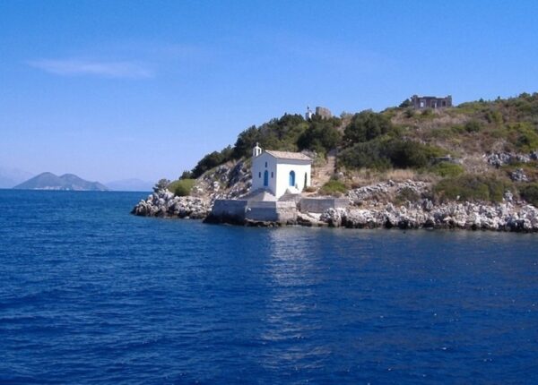 11 самых дешевых греческих островов, которые можно купить прямо сейчас