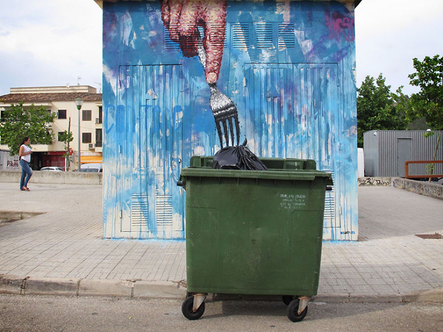 Фотография: Этот стрит-арт заигрывает с окружающей средой №2 - BigPicture.ru