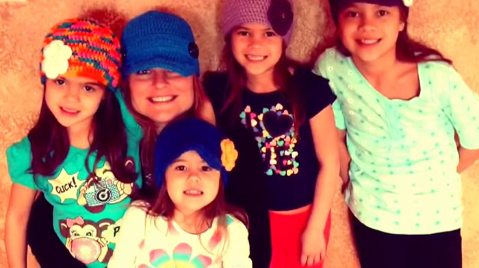 Фотография: Американка удочерила четырех дочерей своей подруги, когда та умерла от рака мозга №8 - BigPicture.ru