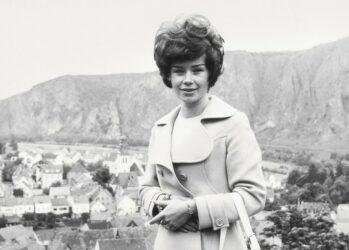 40 лет назад немецкий бизнесмен вел подробные записи встреч со своей секретаршей, прилагая к ним ее ногти и волосы