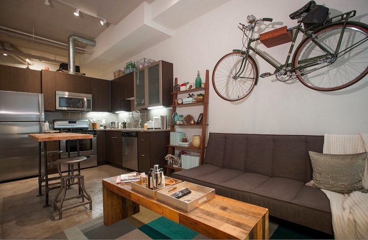 Фотография: Спорт и жизнь: где парковать велосипед в маленькой квартире №8 - BigPicture.ru