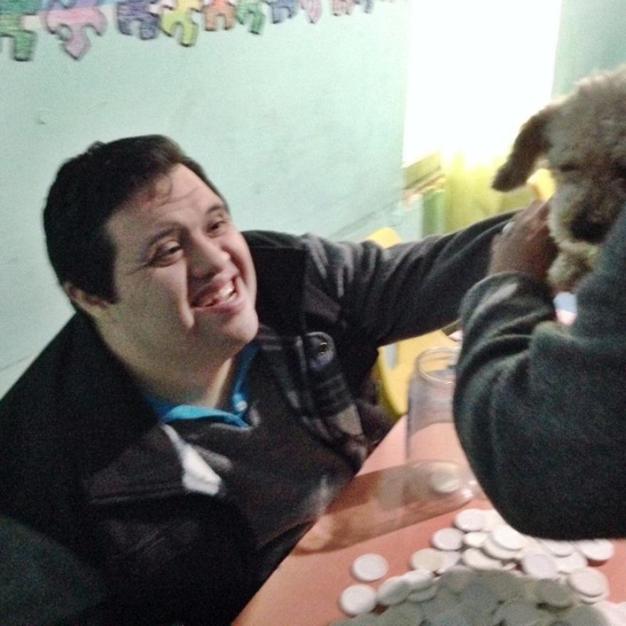 Фотография: Спасение двухлапой собаки, которая провела 10 мучительных лет на улице №11 - BigPicture.ru