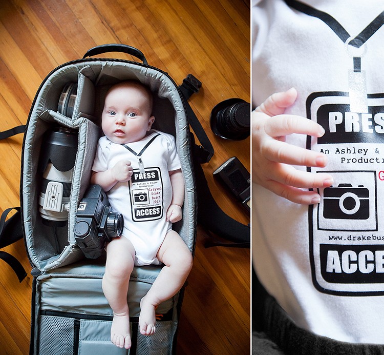 Фотография: Фотографы снимают своих крошек детей в фотосумках №12 - BigPicture.ru