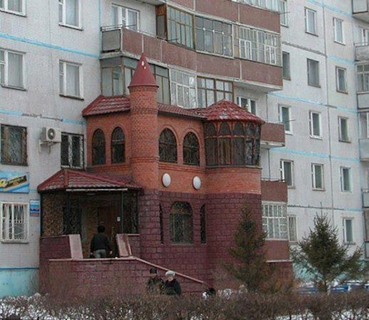 Фотография: 17 шедевральных балконов, которые можно увидеть только на просторах России №14 - BigPicture.ru