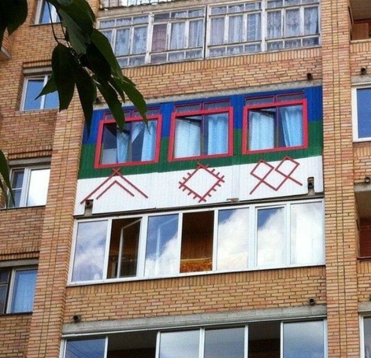 Фотография: 17 шедевральных балконов, которые можно увидеть только на просторах России №16 - BigPicture.ru