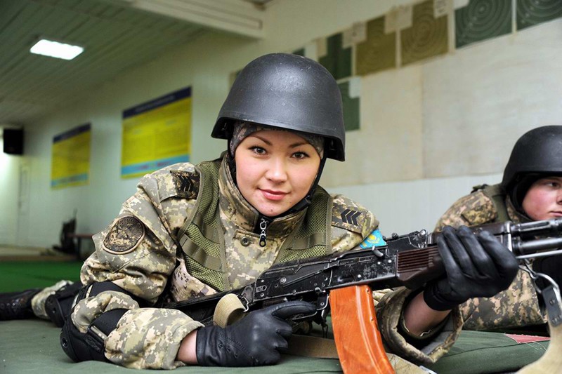 Фотография: Девушки из армии Казахстана №7 - BigPicture.ru