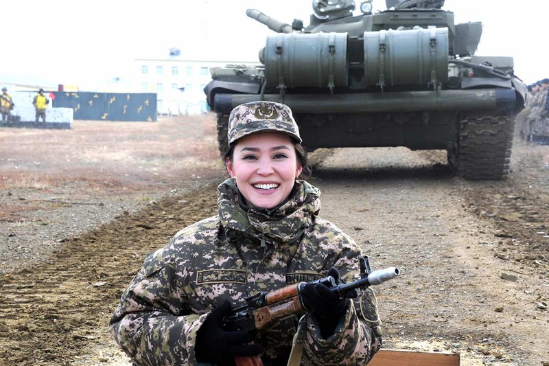 Фотография: Девушки из армии Казахстана №16 - BigPicture.ru