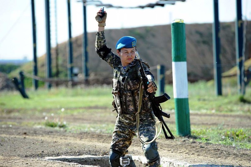 Фотография: Девушки из армии Казахстана №31 - BigPicture.ru