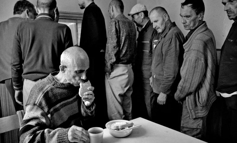 Фотография: Шокирующие работы украинского фотографа, жившего в психиатрической лечебнице №1 - BigPicture.ru