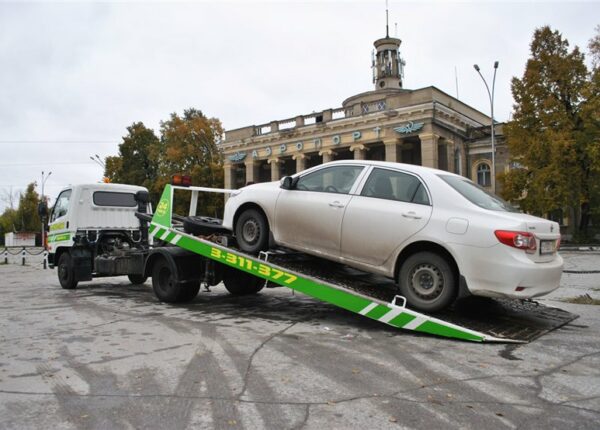 Вызов эвакуатора в Москве: страдает ли эвакуационный бизнес от кризиса?