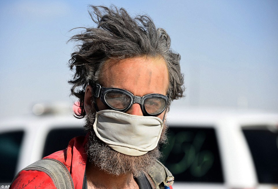 Фотография: Оцени масштаб — фестиваль Burning Man с высоты птичьего полета и не только №8 - BigPicture.ru