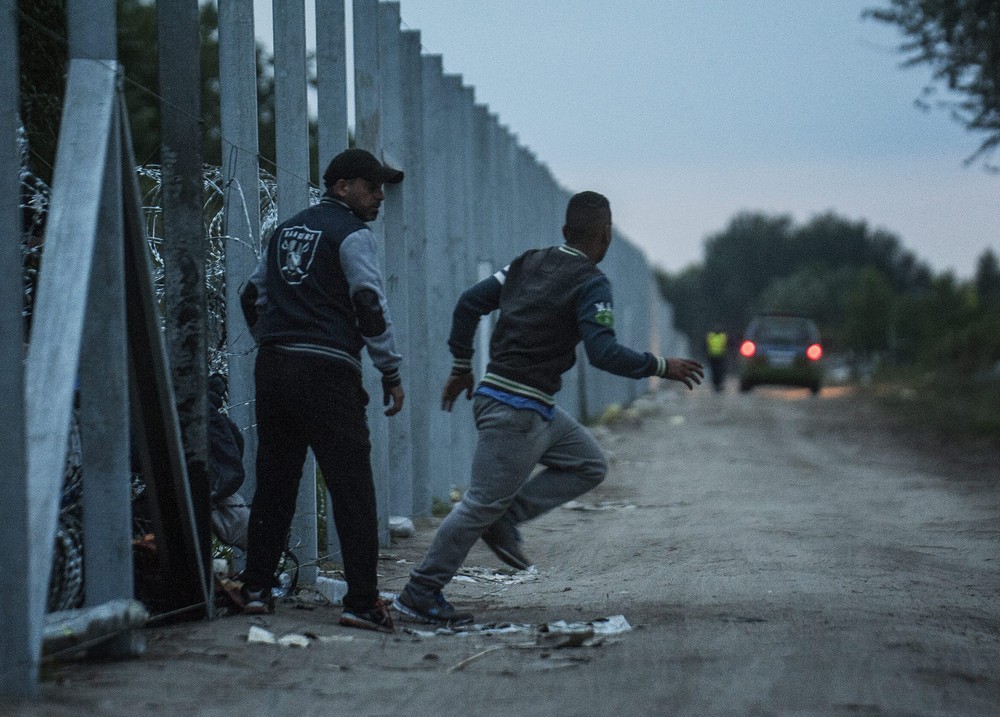 Фотография: Европа превратилась в один большой лагерь для беженцев №49 - BigPicture.ru
