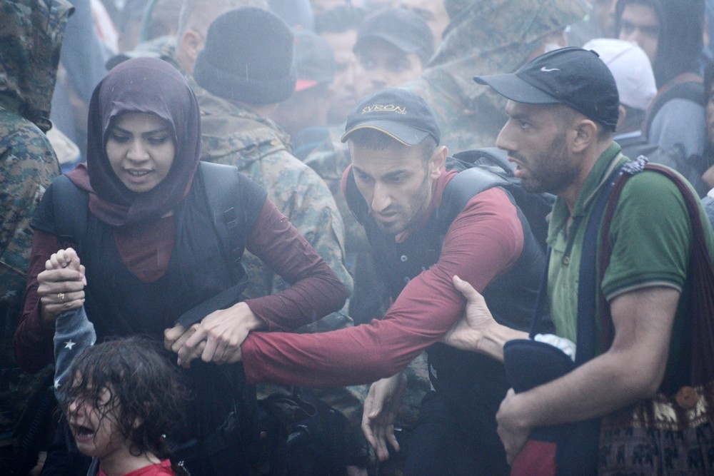 Фотография: Европа превратилась в один большой лагерь для беженцев №54 - BigPicture.ru