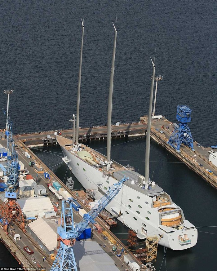 Фотография: Самая большая парусная яхта в мире миллиардера Мельниченко за 400 млн долларов №10 - BigPicture.ru