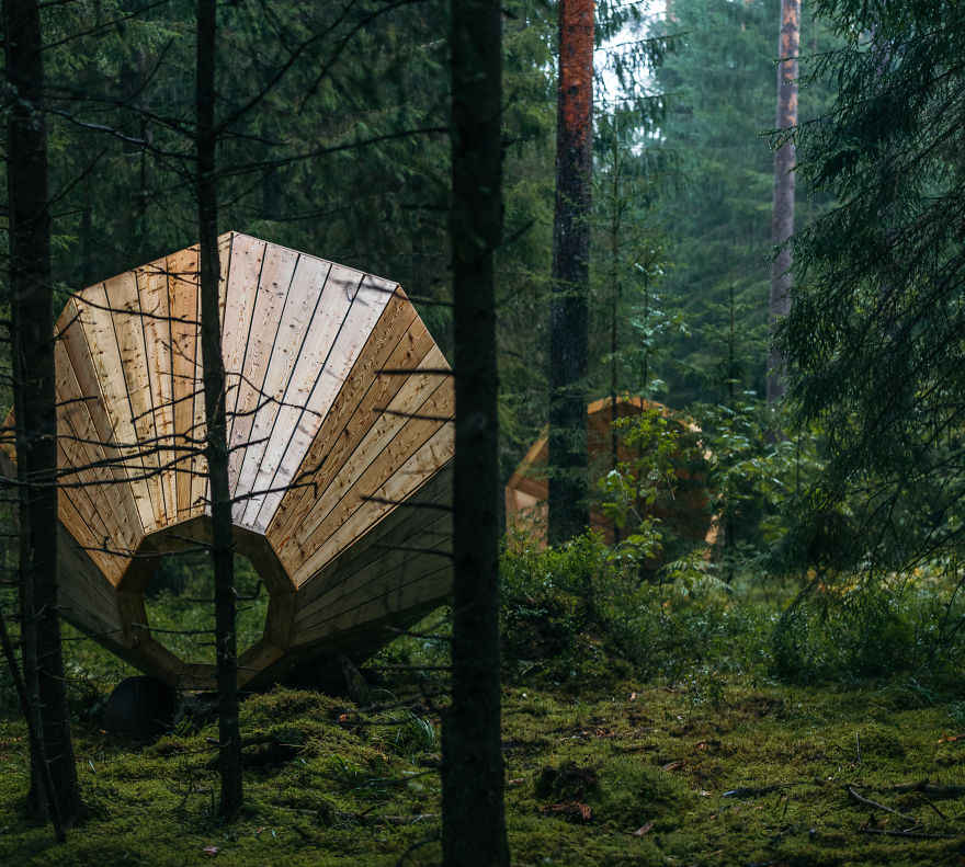 Фотография: Эстонские студенты построили гигантские рупоры, чтобы слушать лес №4 - BigPicture.ru