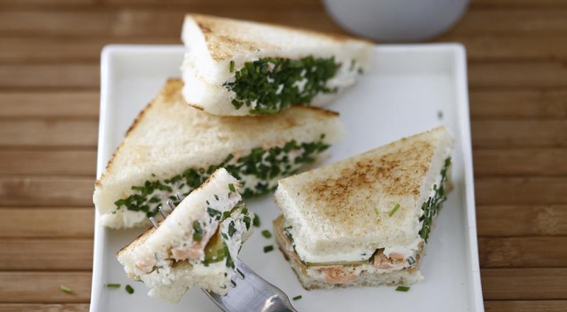 Фотография: 8 безумно вкусных бутербродов, которые можно взять на работу №9 - BigPicture.ru