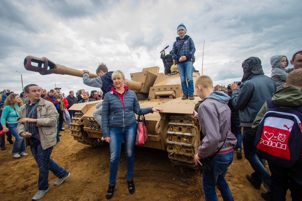 Фотография: Как мы отпраздновали День танкиста в офисе Wargaming №31 - BigPicture.ru