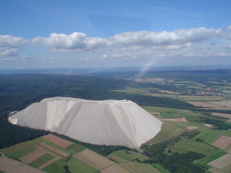 Фотография: Удивительная соляная гора в Германии №7 - BigPicture.ru
