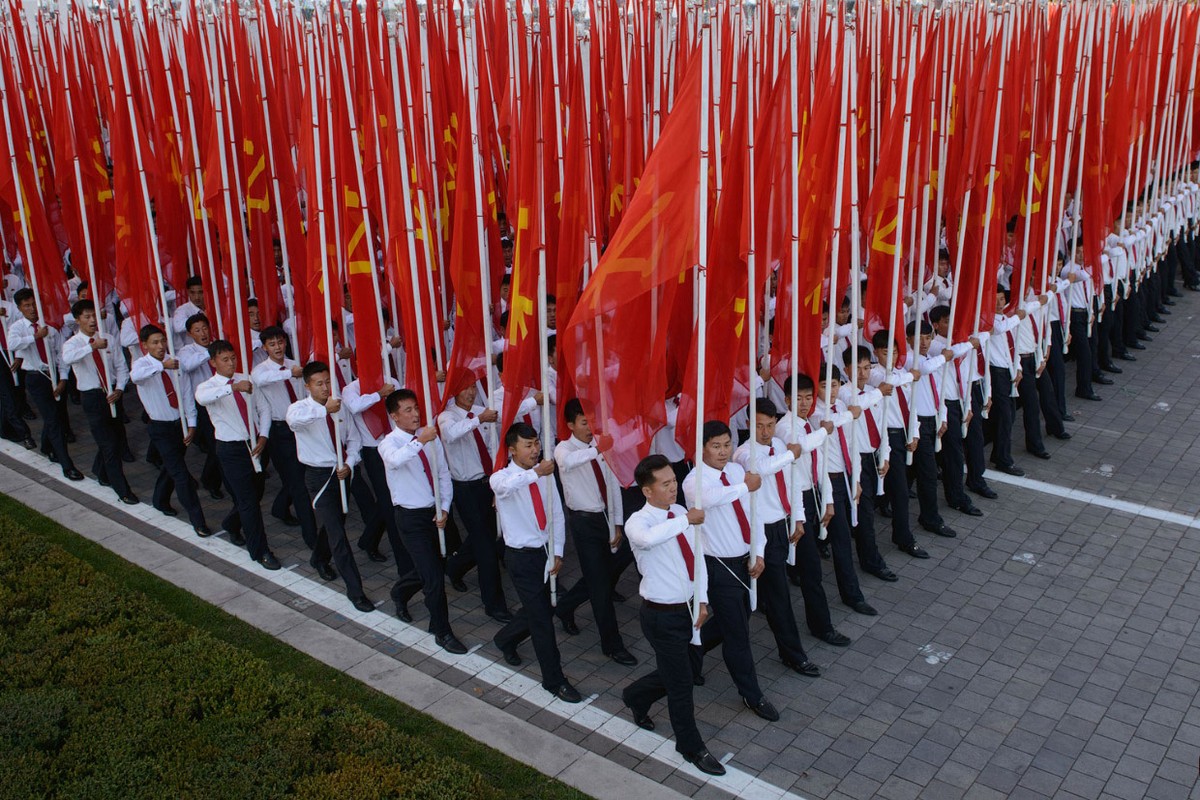 Фотография: Грандиозный парад в Северной Корее №9 - BigPicture.ru