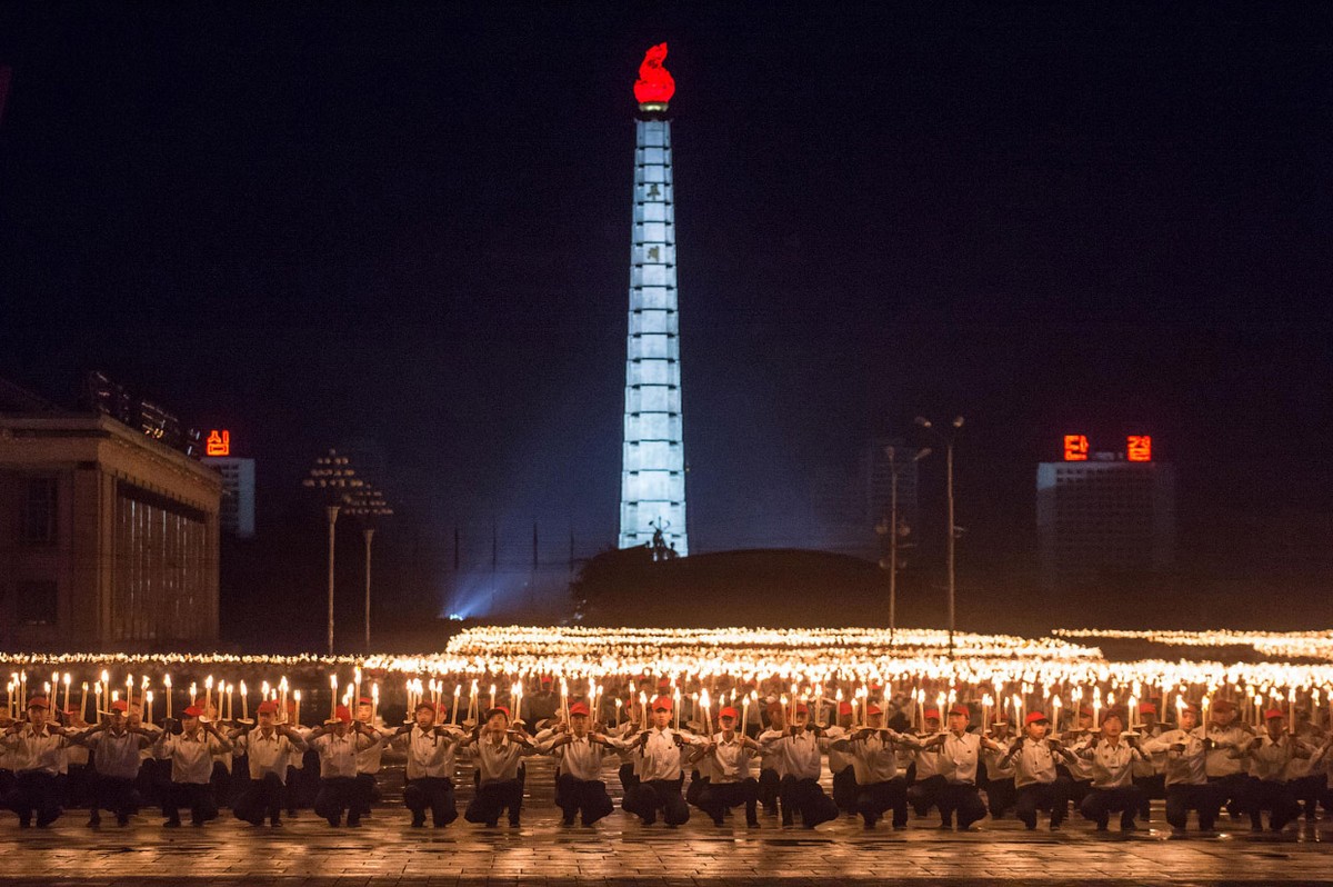 Фотография: Грандиозный парад в Северной Корее №22 - BigPicture.ru