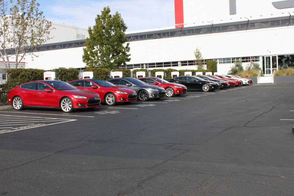 Фотография: Экскурсия на завод, где Tesla собирает свою новую Model X №7 - BigPicture.ru