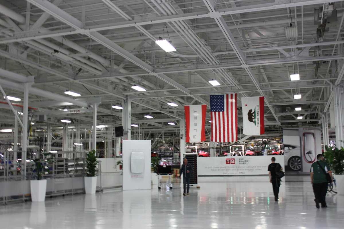 Фотография: Экскурсия на завод, где Tesla собирает свою новую Model X №9 - BigPicture.ru