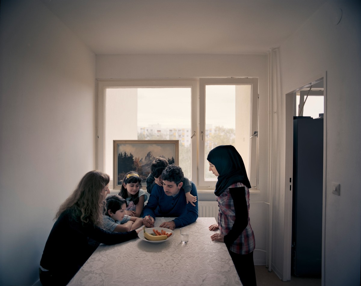 Фотография: Немецкие семьи открывают свои двери и сердца для беженцев №11 - BigPicture.ru